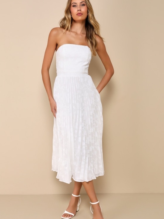 Lulus Dresses & Skirts - Lulu's White Strapless Midi Dress